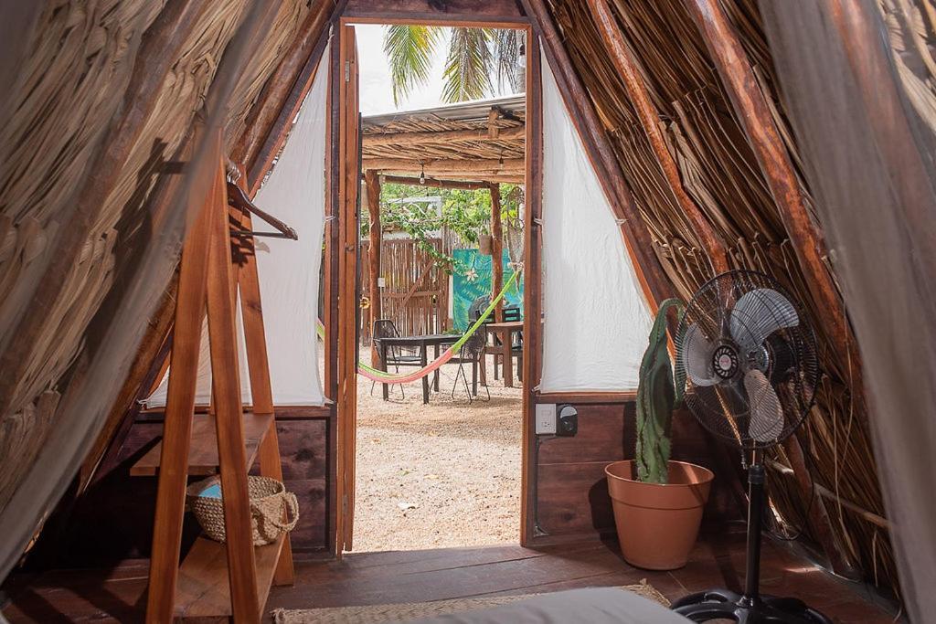 Mapache Hostel & Camping Isla Holbox Ngoại thất bức ảnh